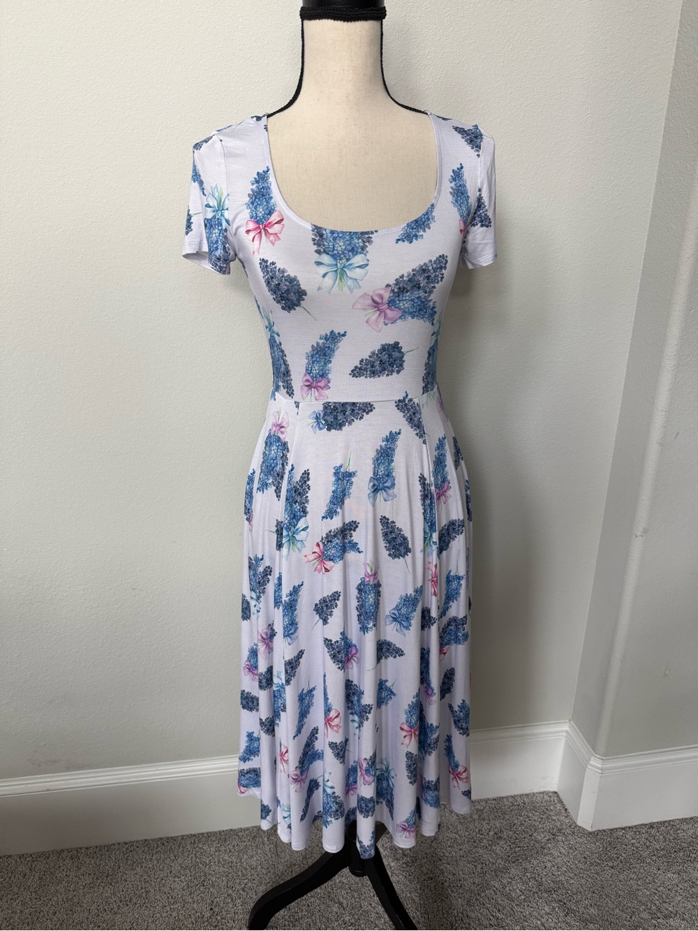 Posh Peanut Bamboo Midi Dress in Bonnie Bluebonnet Print NEW